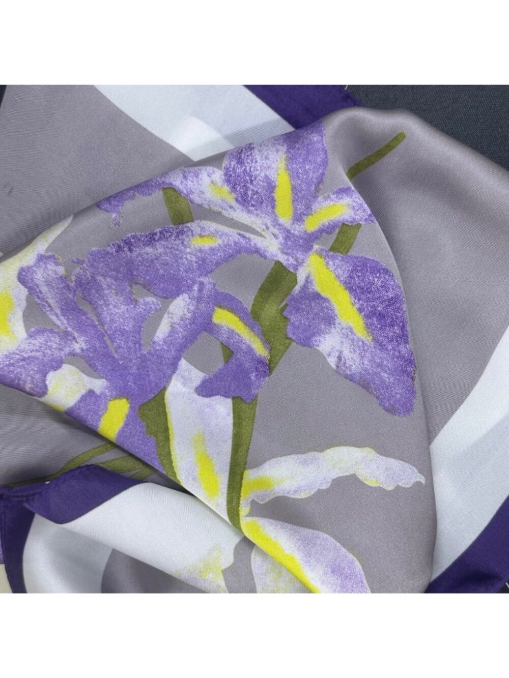 ✨Silky Satin Square Scarf Luxury Accessory Floral Iris Purple Bandana Head Neck✨ - Picture 4 of 6